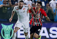 Santos e São Paulo empatam em 1 a 1 em clássico marcado por protestos na Vila Belmiro
