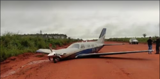 Avião que fez pouso forçado em Porto dos Gaúchos começa a ser desmontado para liberar pista